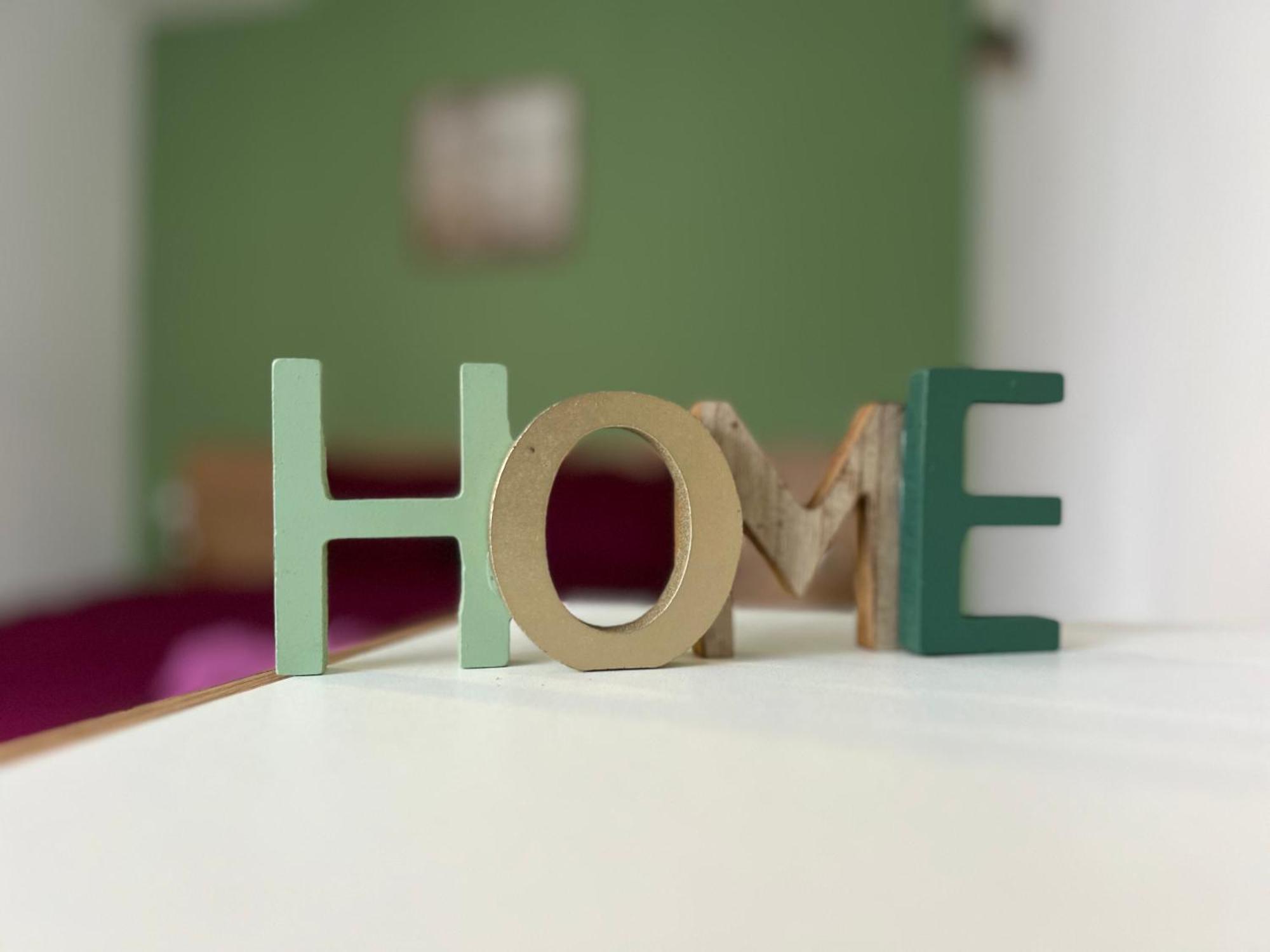 Snug Apartament Яш Екстериор снимка